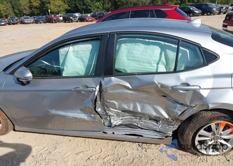 2025 Toyota Camry Xse/Xle/Le/Se из США, поврежденный, VIN 4T1DAACK2SU199335